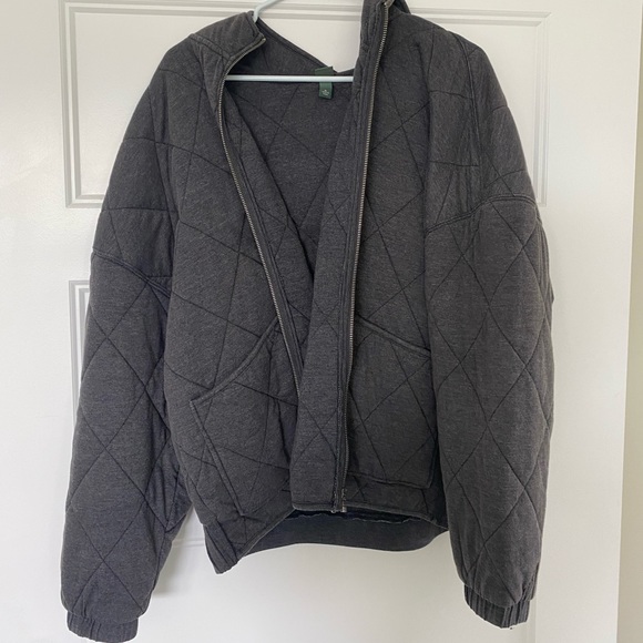 Thick, comfortable, oversized gray jacket - Picture 3 of 3